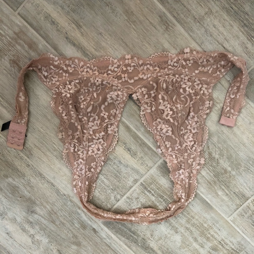 Peachy bralet